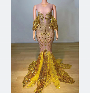 ideias vestido noiva dourado luxuoso