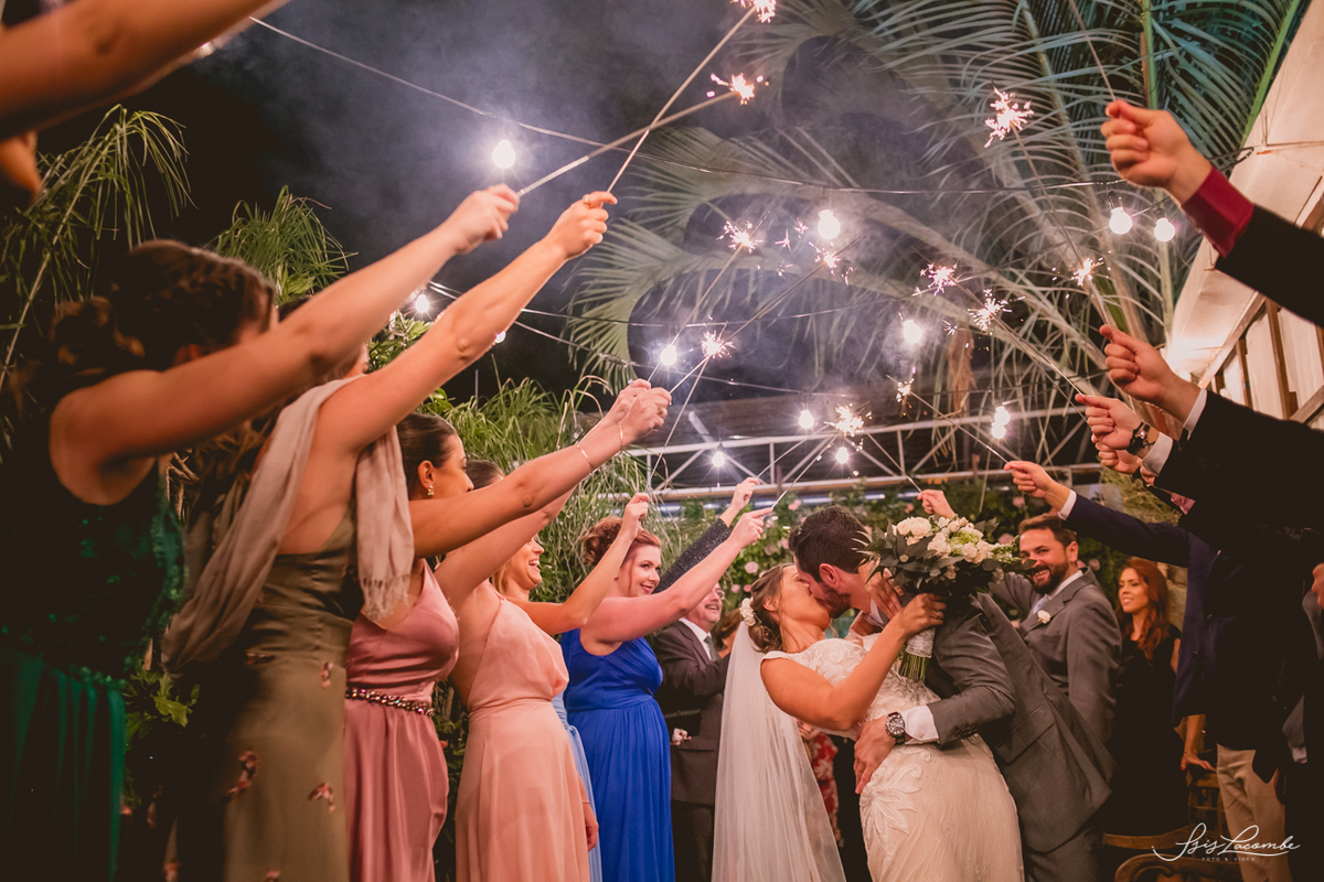 erros comuns na saída dos noivos