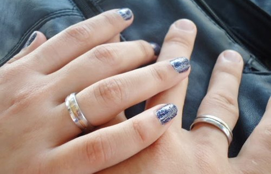 Prata ou Ouro: Escolhendo o Material Ideal para sua Aliança