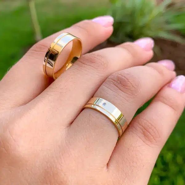 Alianças de casamento modernas