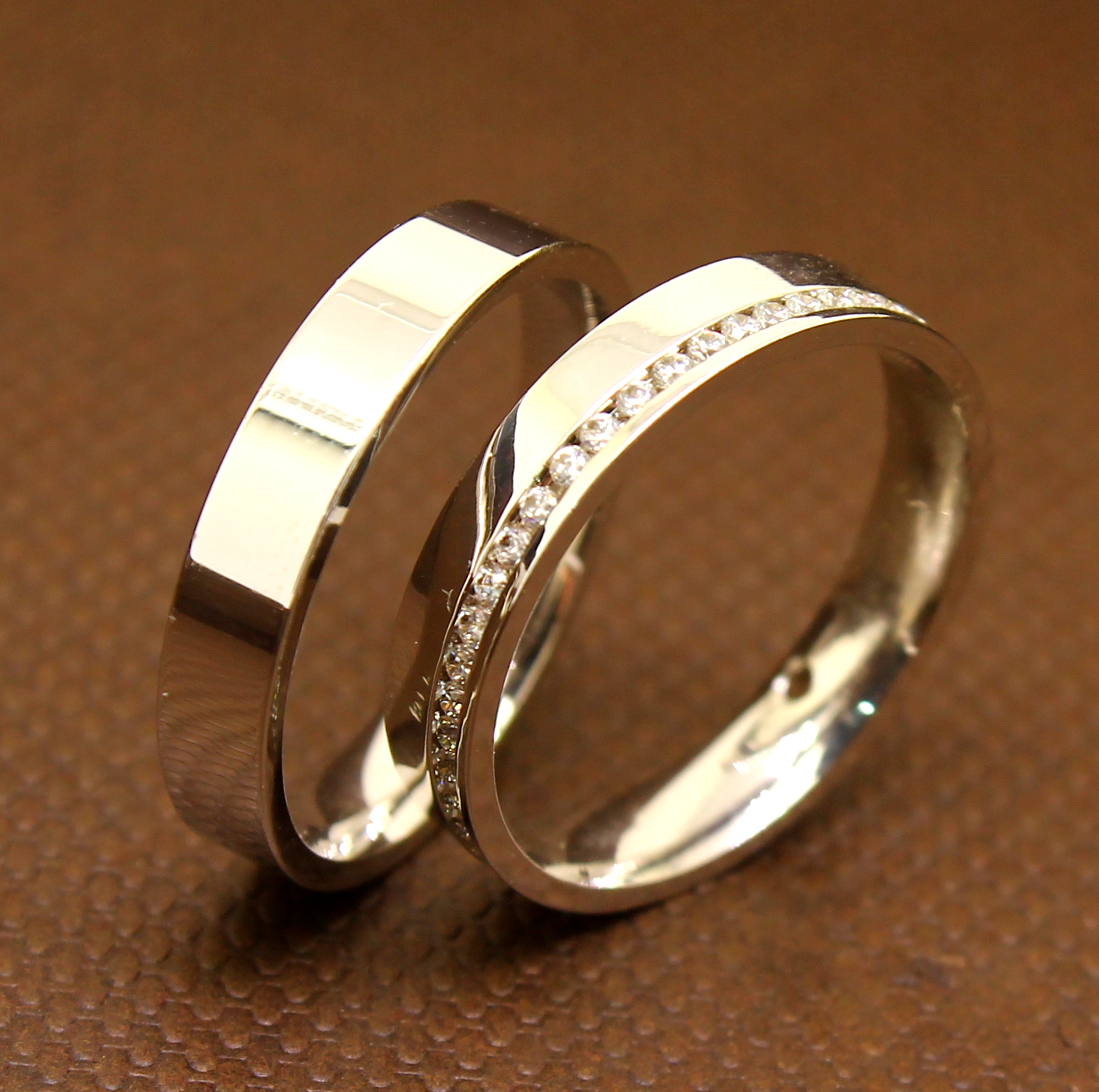 Aliança de Platina: Preços, Modelos e Onde Encontrar as Melhores Opções