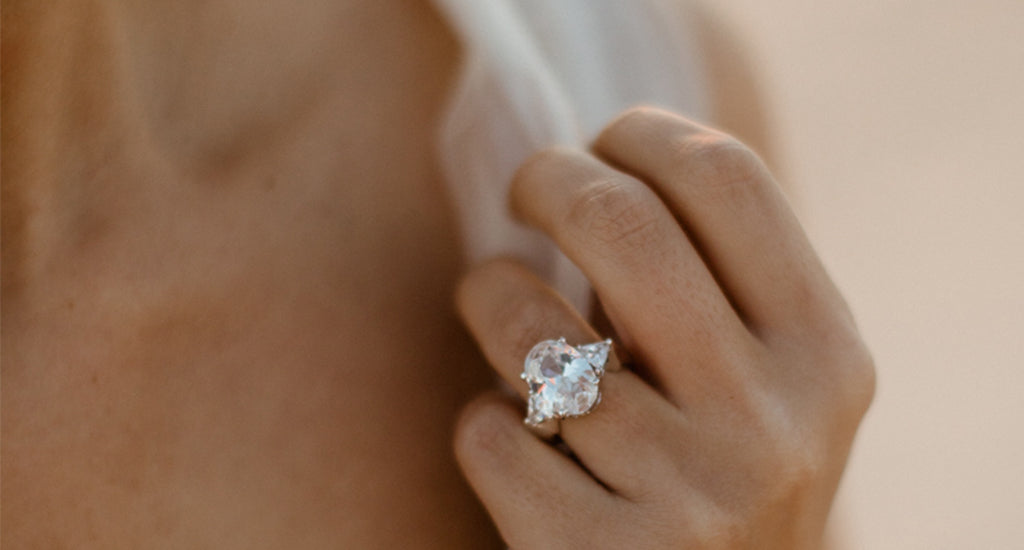 Anel de Noivado: Guia Completo para Escolher a Joia Perfeita