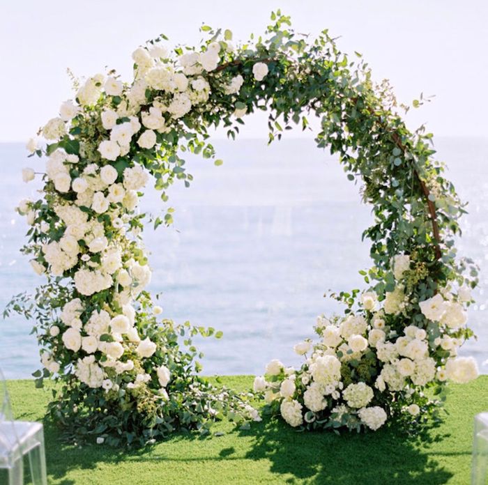 arco de flores para altar