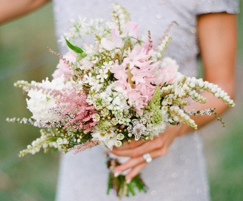 Tendências de cores para arranjos florais em 2026