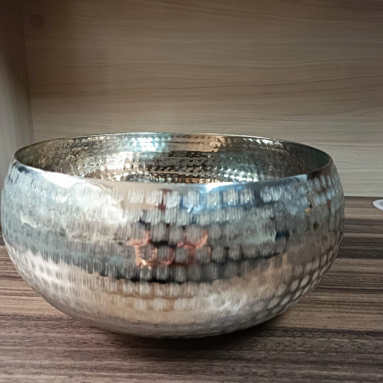 Guia Completo: Como Escolher o Vaso de Prata Ideal para Sua Decoração