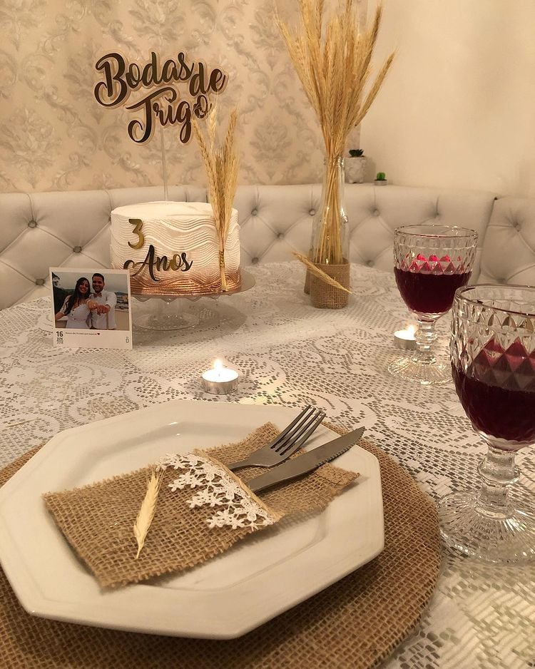 como comemorar bodas de trigo