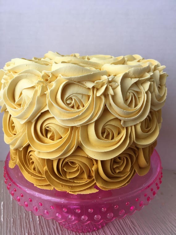 Como Fazer um Bolo Degradê Perfeito: Dicas e Truques