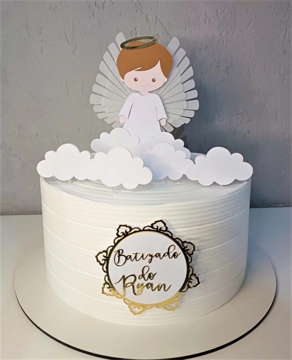 Bolo de anjo para mêsversário: ideias criativas