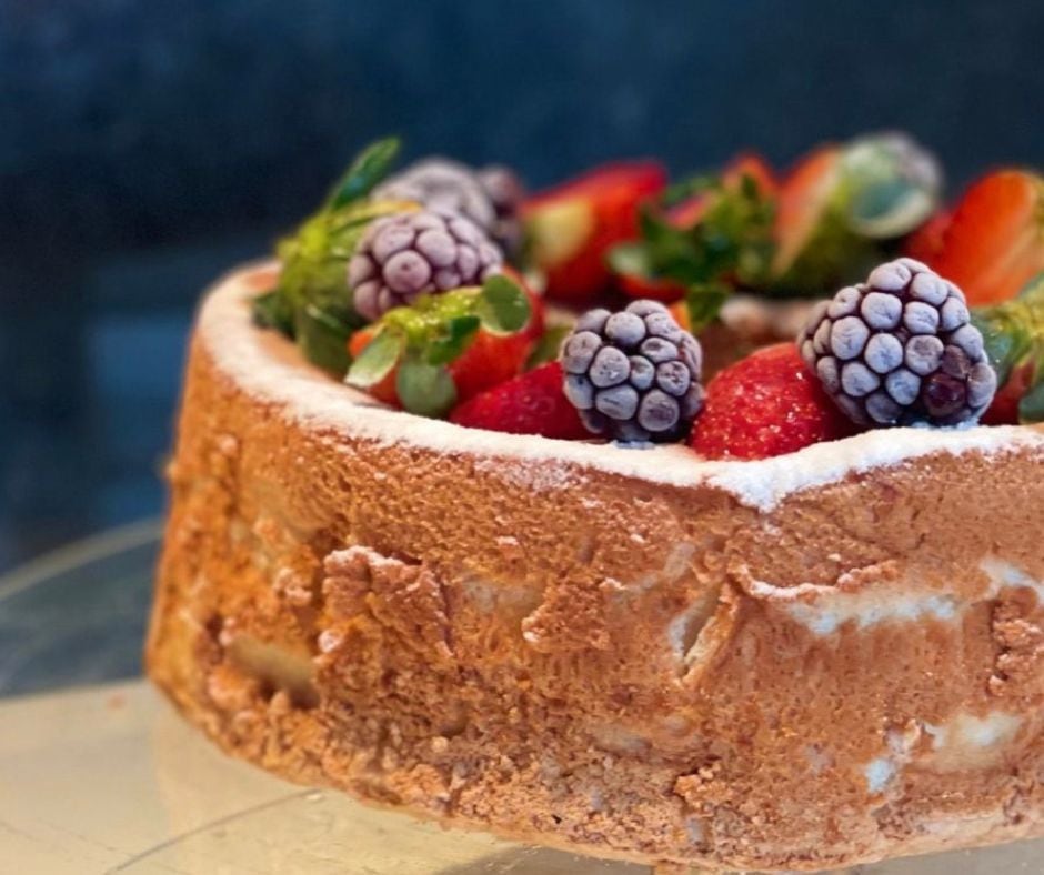 Como escolher o bolo de anjo ideal para batizado