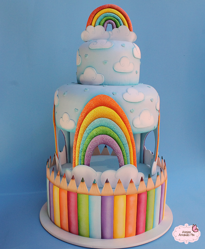 Tendência 2025: Bolos com Glitter e Efeito Aquarelado para Festas Mágicas