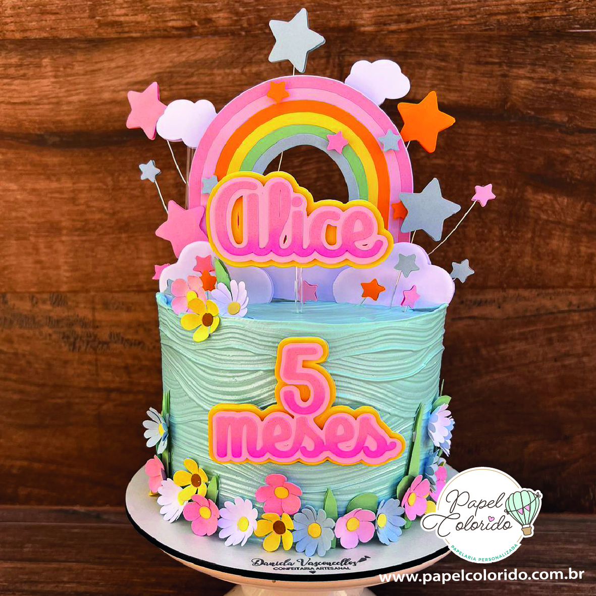 Bolo Decorado Arco Iris