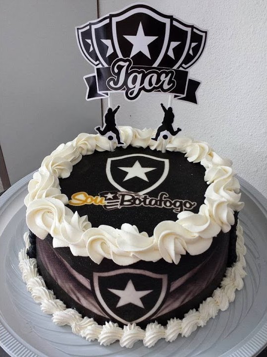 bolo com estrela solitária