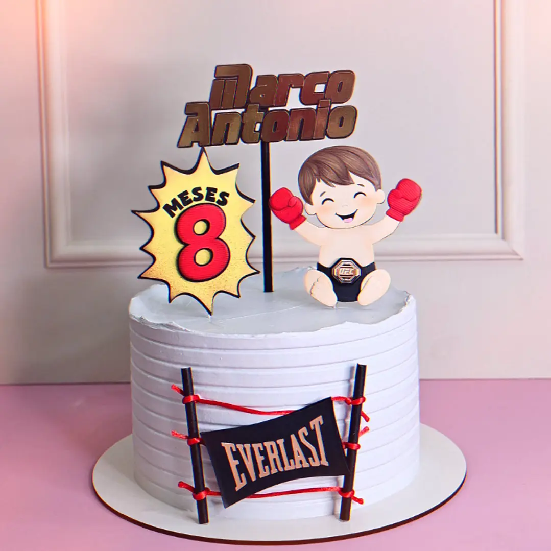 bolo de boxe com tema Muay Thai