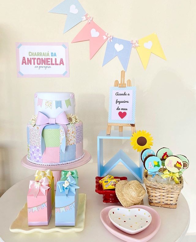 DIY: Aprenda a Fazer um Bolo Espatulado Candy Colors em Casa