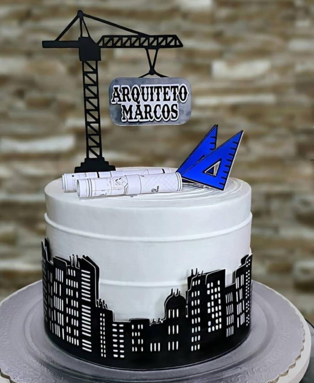 Bolo Decorado Engenharia
