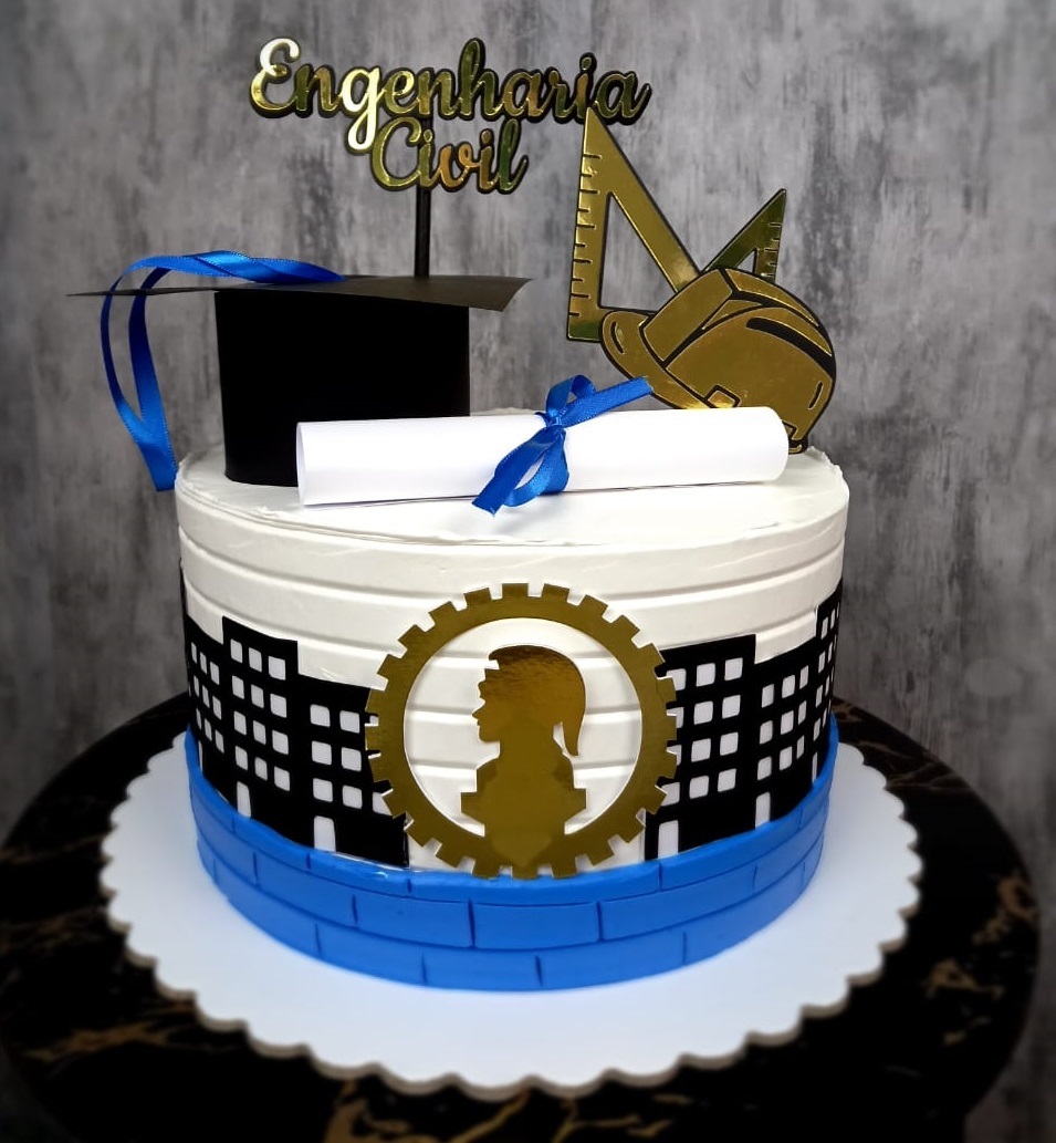 Bolo Decorado Engenharia