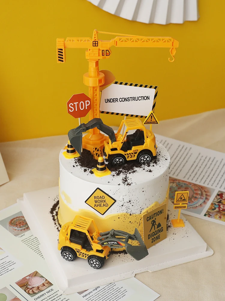 Bolo Decorado Engenharia