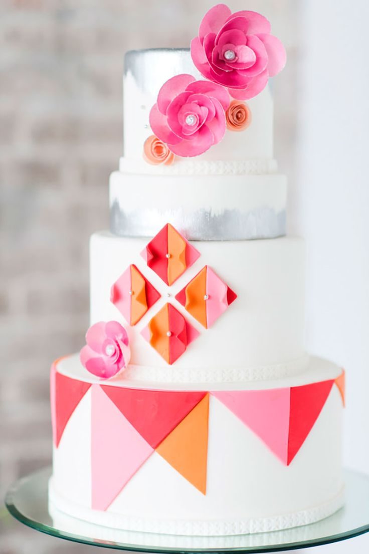 Geode Cake: A Arte de Transformar Bolos em Cristais Comestíveis