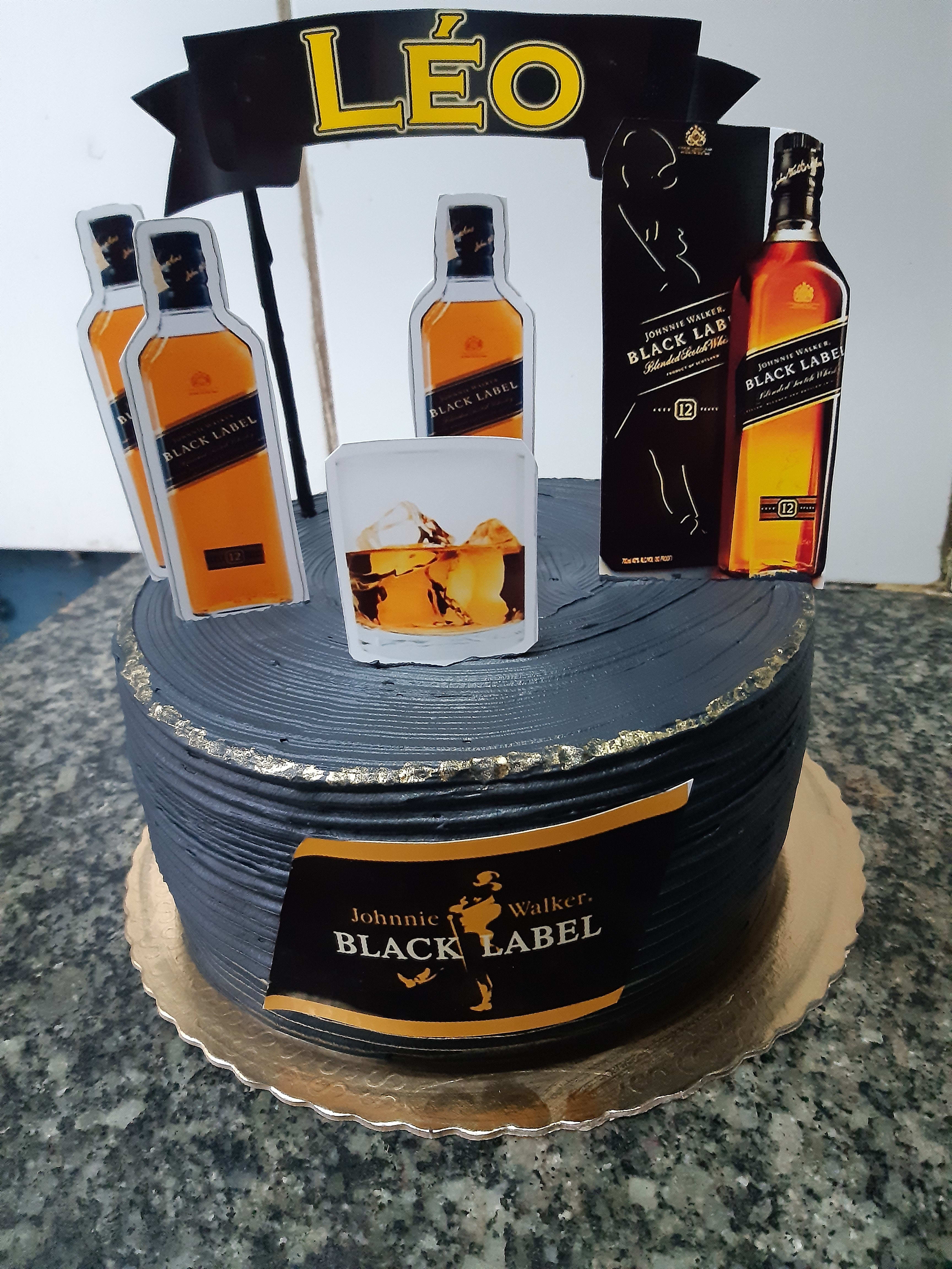 Bolo Decorado Johnnie Walker