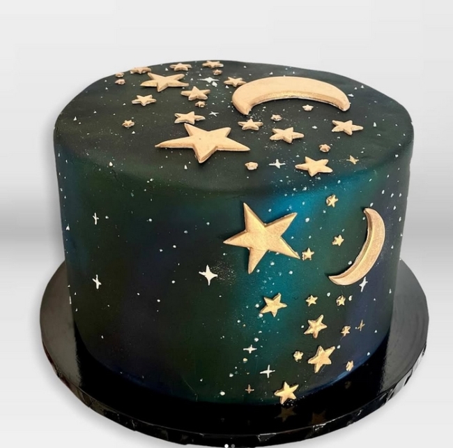 bolo lua galaxia decorado
