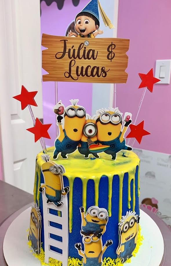 bolo minions personalizado