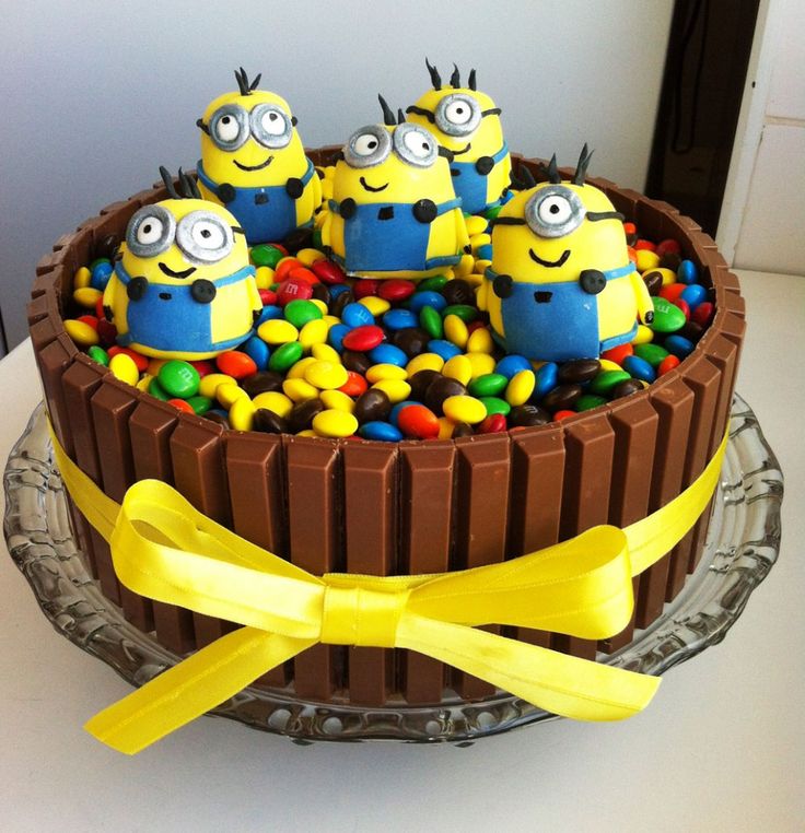 ideias bolo minions