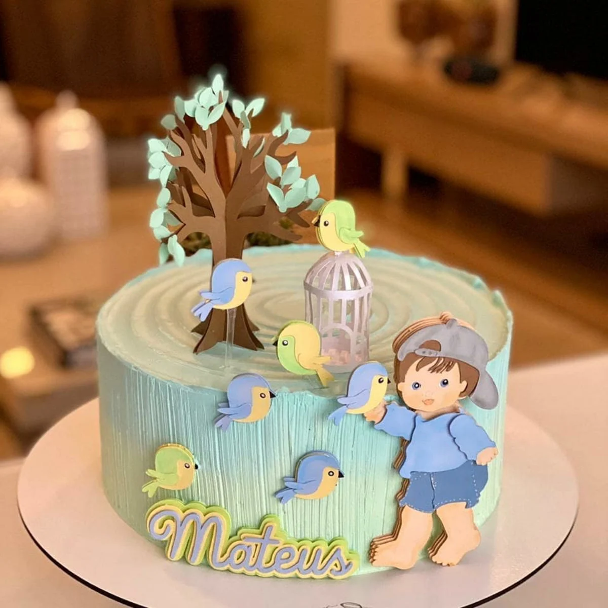 bolo decorado pássaros buttercream
