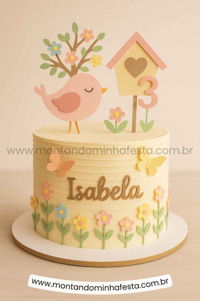 bolo decorado pássaros infantil