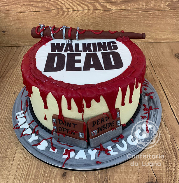 Receitas de Recheios 'Sombrios' para Bolos de Terror