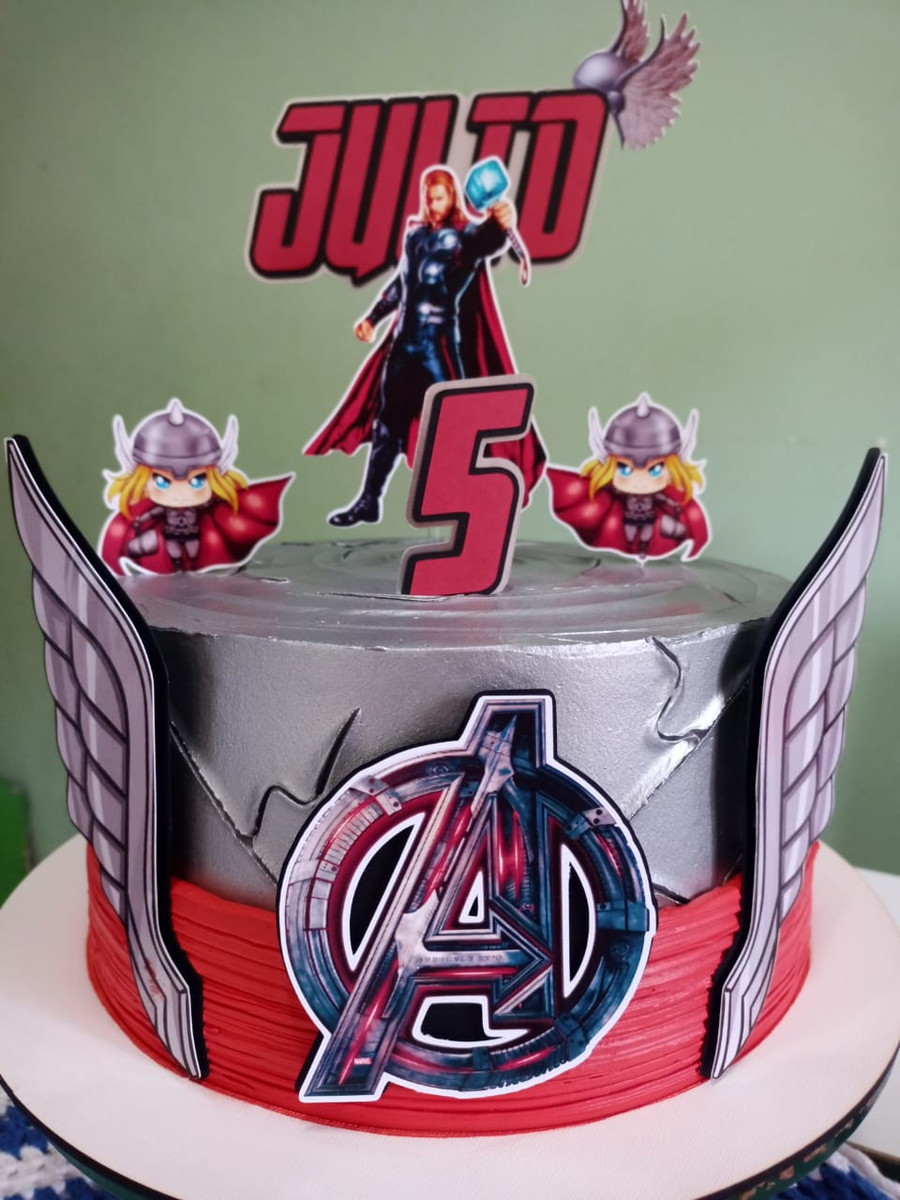 bolo decorado thor martelo