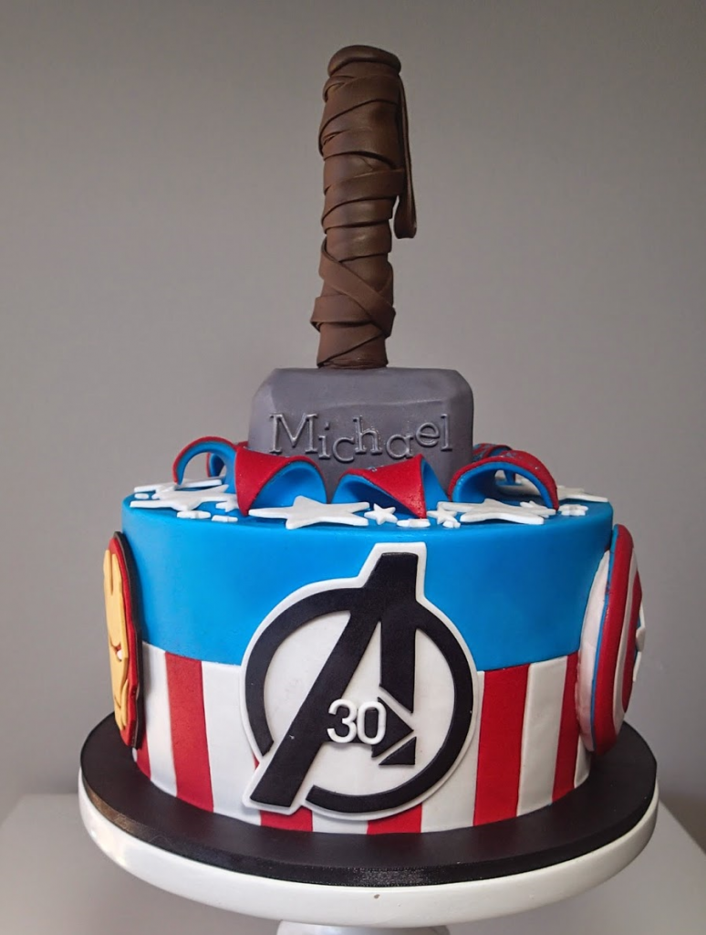 bolo thor infantil