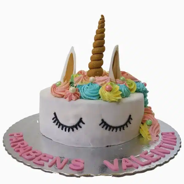 Bolo Decorado Unicórnio