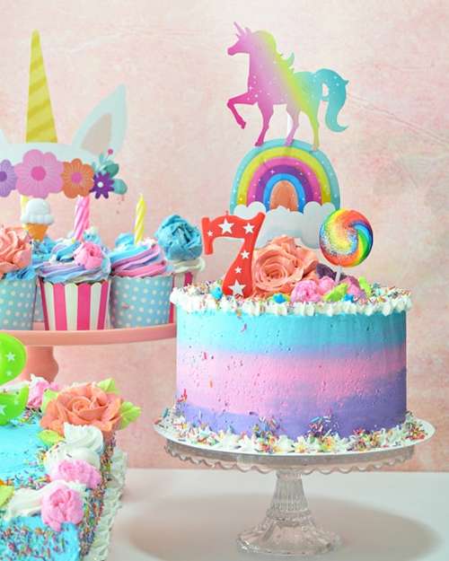 Bolo Decorado Unicórnio