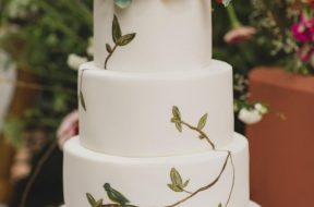 bolo de noivado vs bolo de casamento: qual a diferença?