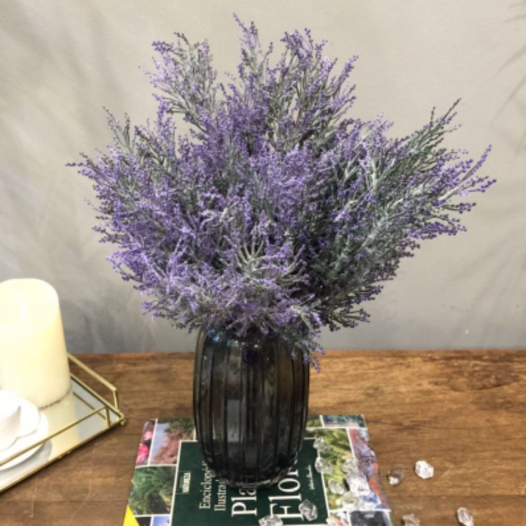 Significado da Lavanda: Desvende o Simbolismo por Trás Desta Flor Relaxante
