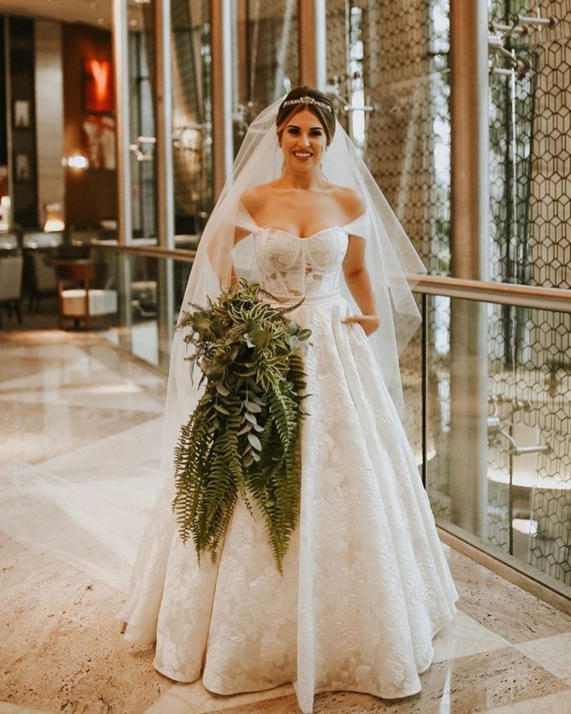 Onde Comprar seu Buquê de Noiva Cascata: Lojas e Preços