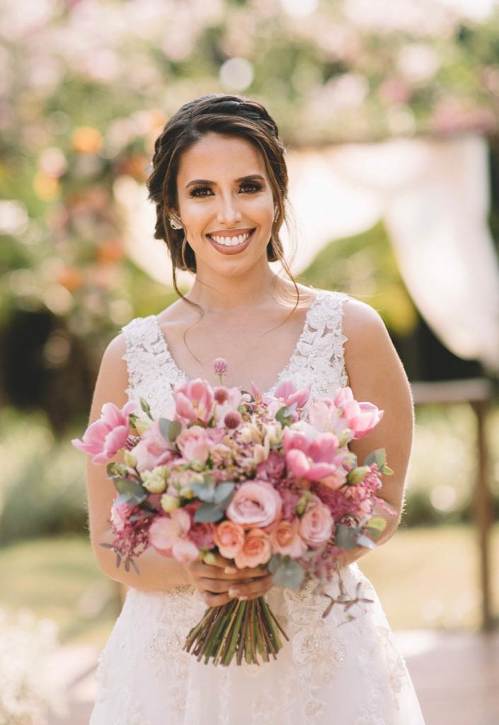 Significado das Flores no Buquê de Noiva: Rosas