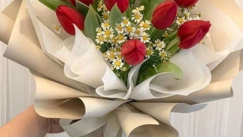 erros comuns ao escolher um buquê de rosas para presente