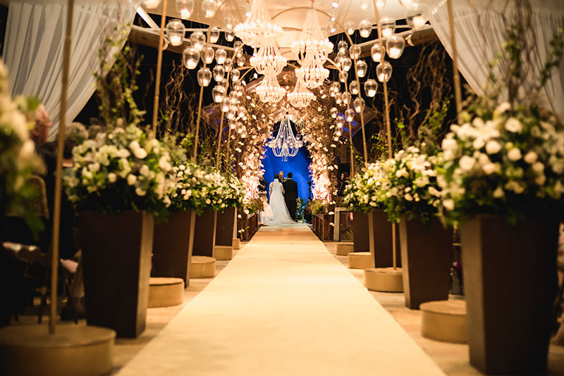 Como escolher a paleta de cores ideal para seu casamento clássico