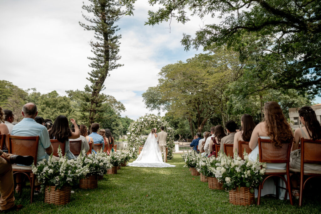 Locais encantadores para um casamento clássico e inesquecível