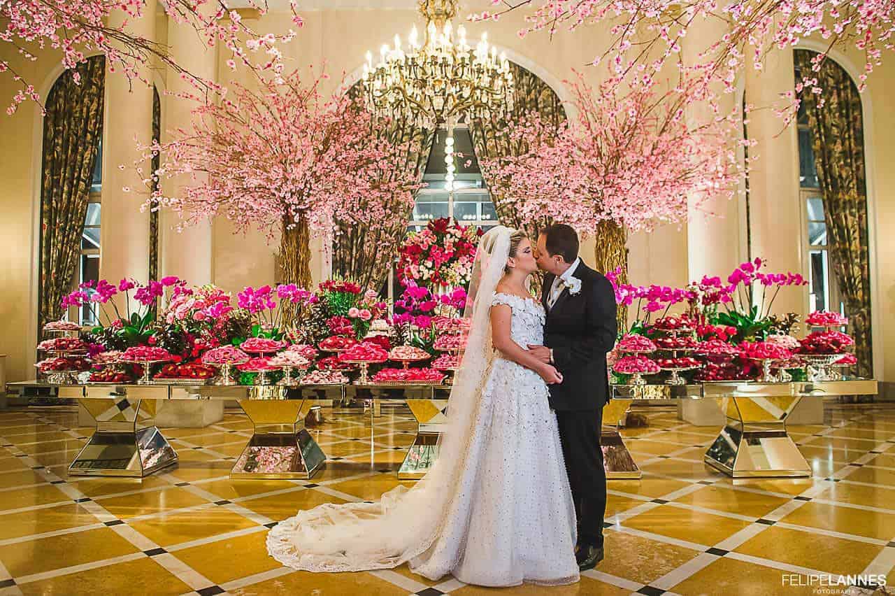 Os 5 vestidos de noiva clássicos que nunca saem de moda