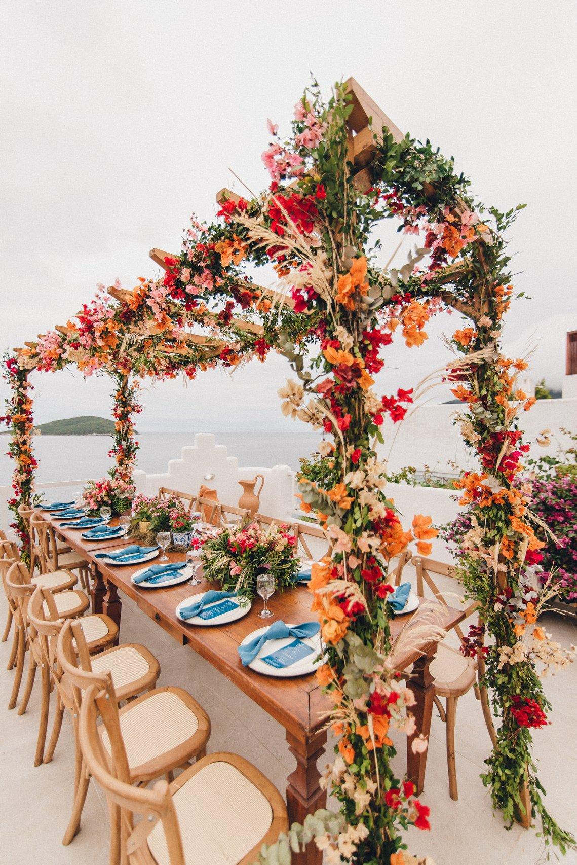 casamento com cores vibrantes