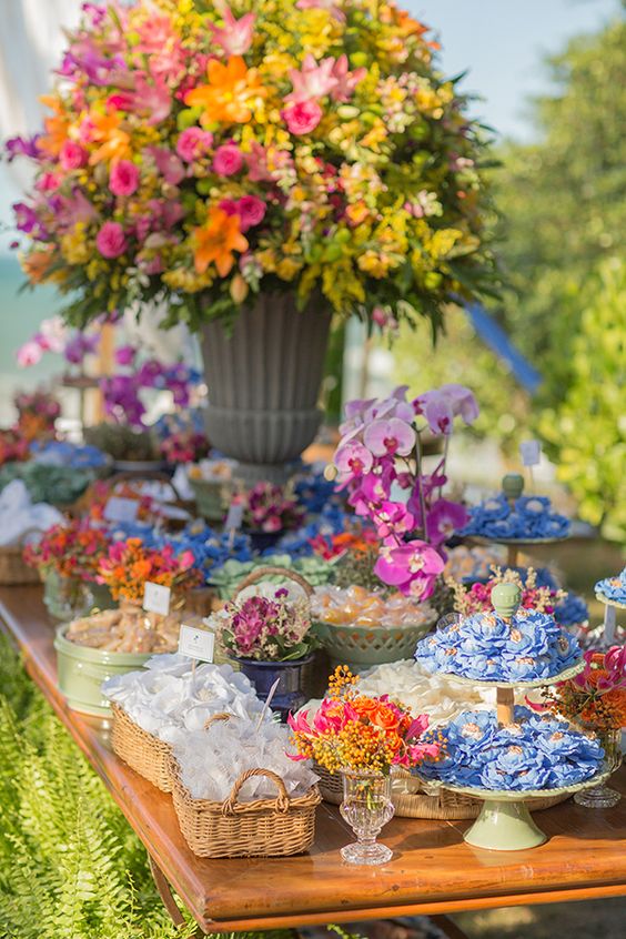 Decoração Boho Colorida: Transforme Seu Casamento com Alegria