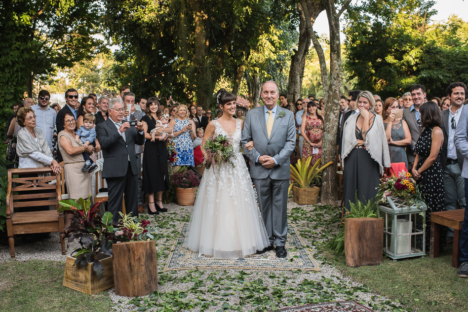 Casamento de Dia no Campo: Dicas Essenciais para um Evento Perfeito