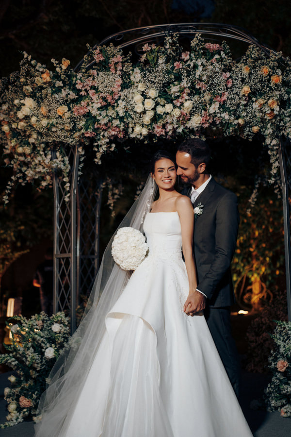 Buffet e Mais.
4. Quanto Custa Casar em Além Paraíba? Estimativas e Dicas de Orçamento.
5. Registro Civil e Documentação para Casamento em Além Paraíba: Passo a Passo.