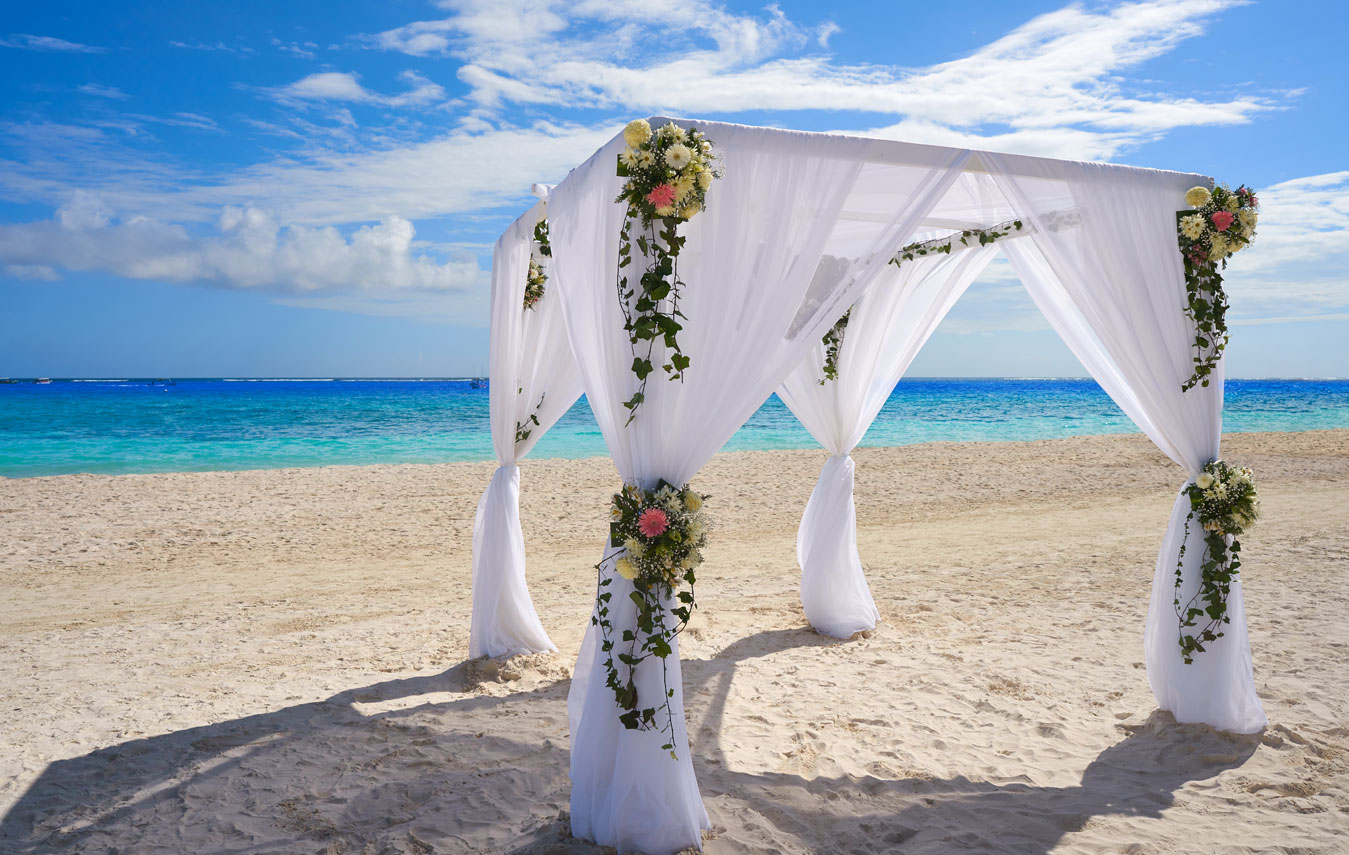 5 ideias de títulos:
1. Guia Completo: Como Organizar um Casamento Inesquecível em Boipeba
2. Os Melhores Fornecedores para o Seu Destination Wedding em Boipeba
3. Planejamento Financeiro: Quanto Custa Casar em Boipeba em 2025/2026?
4. Boipeba: O Destino Perfeito para um Casamento Íntimo e Romântico
5. Dicas Essenciais de Logística e Hospedagem para Convidados em Boipeba