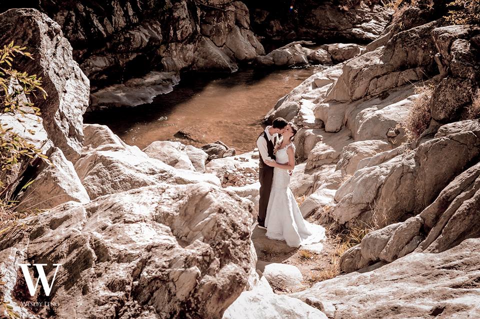 5 ideias de títulos:
1. Os Melhores Espaços para Casamento em Cachoeira Paulista: Guia Completo
2. Casamento na Canção Nova: Opções e Dicas para uma Cerimônia Inesquecível
3. Guia de Buffets e Espaços Campestres para Casamentos no Vale do Paraíba
4. Planejando seu Casamento em Cachoeira Paulista: Locais