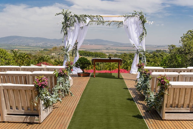 Como Negociar o Contrato do Hotel para o Seu Casamento Perfeito