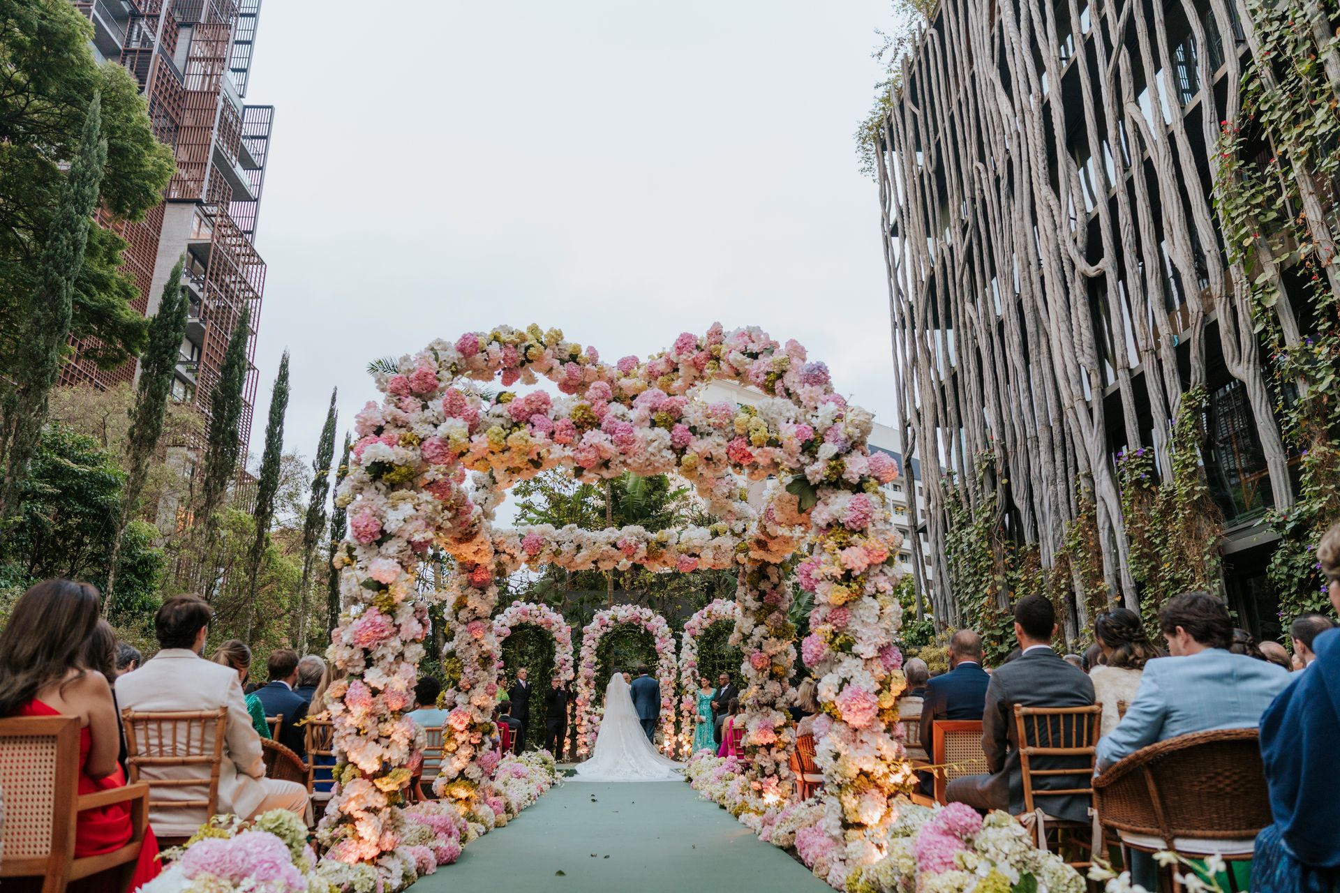 Wedding Weekend: Transforme Seu Casamento em Uma Experiência Inesquecível