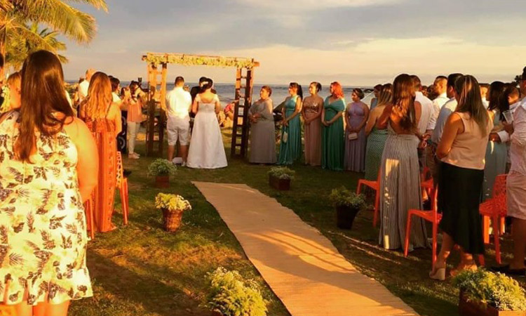 espaços para casamento itanhaém